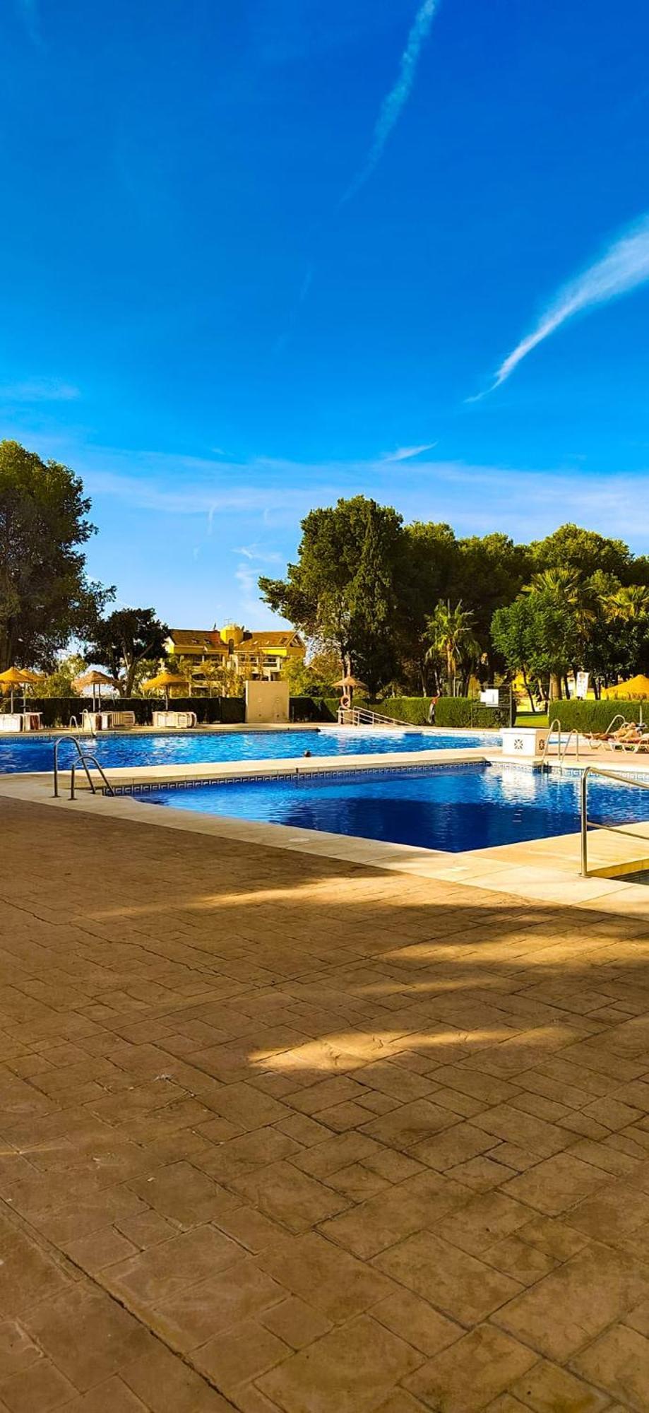 ベナルマデナKaizen. Terraza, Piscinas, Playa A 5 Minutos.アパートメント エクステリア 写真