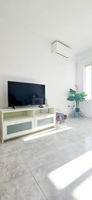 ベナルマデナKaizen. Terraza, Piscinas, Playa A 5 Minutos.アパートメント エクステリア 写真