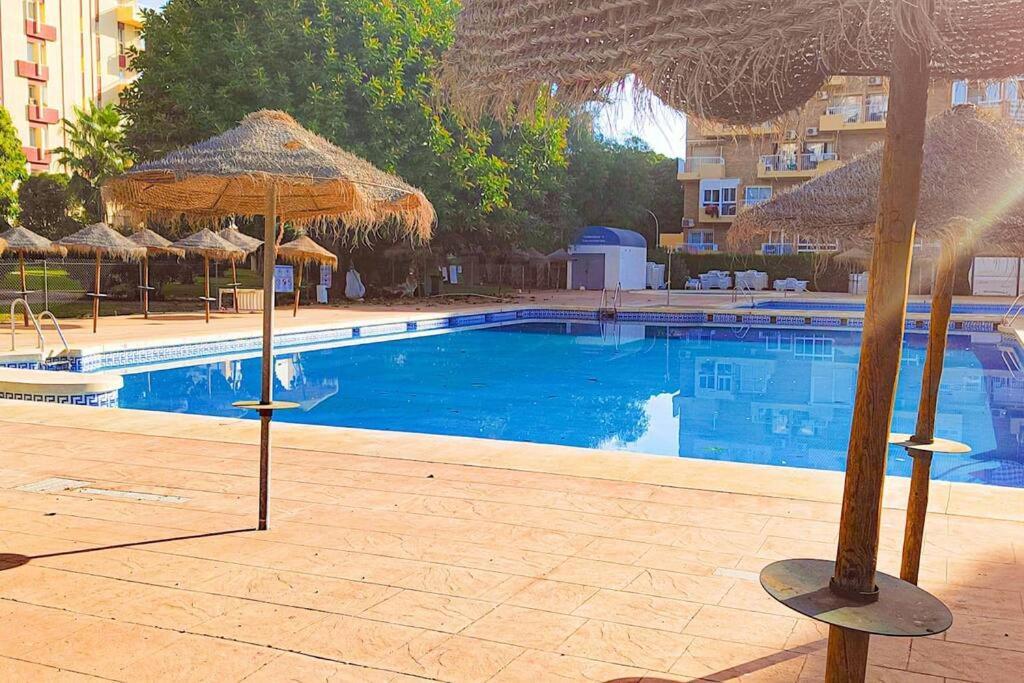 ベナルマデナKaizen. Terraza, Piscinas, Playa A 5 Minutos.アパートメント エクステリア 写真